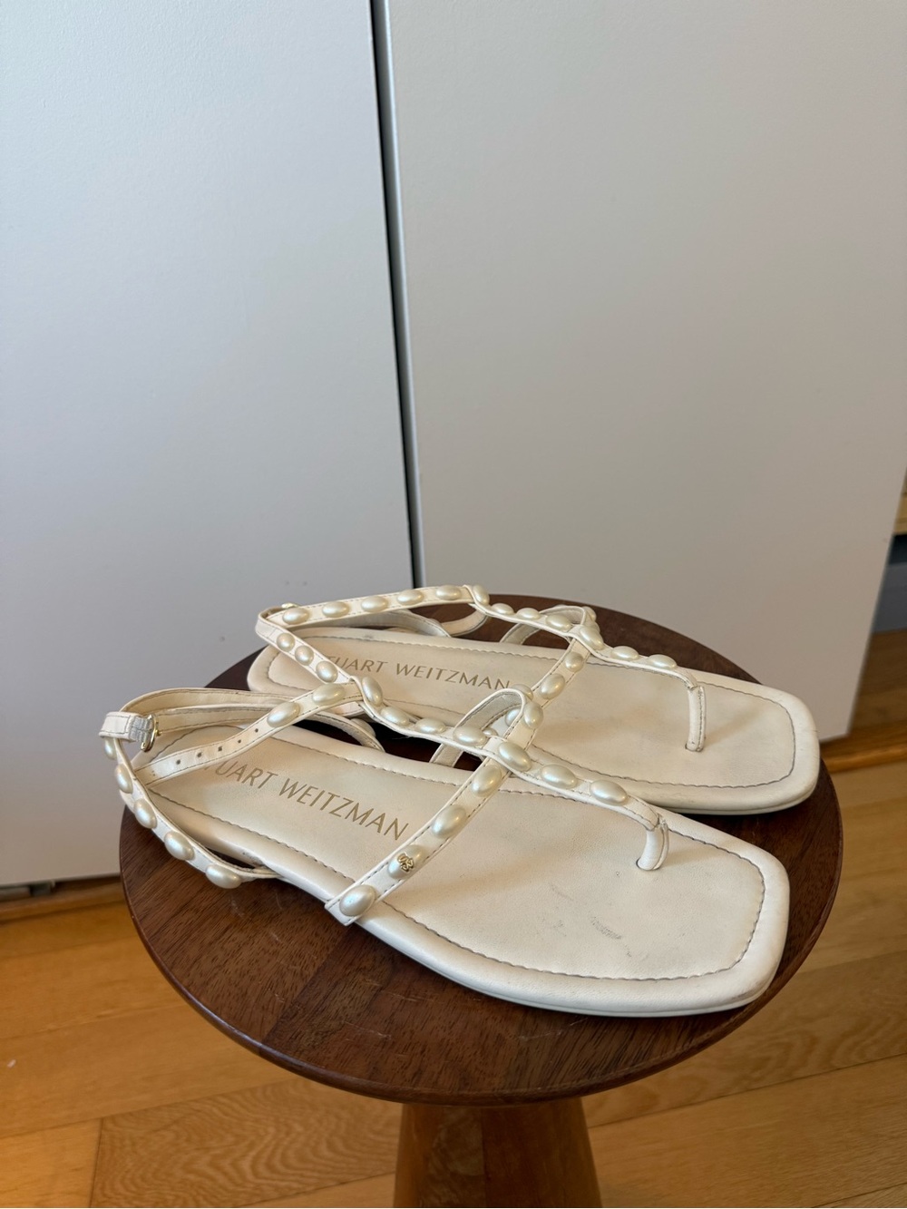 Stuart Weitzman Cream Pearl-Embellished Toe-Loop Sandals